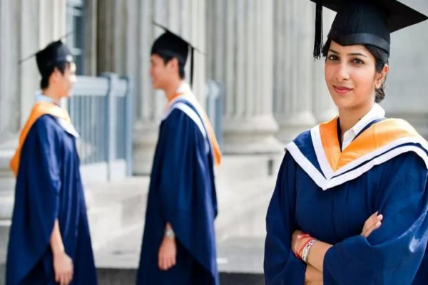 菲尔莱狄更斯大学QS排名一览，该学校怎么样?