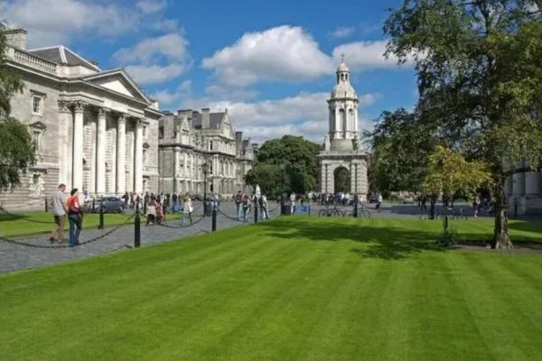 波恩大学QS排名分享，在这里留学要准备多少钱?